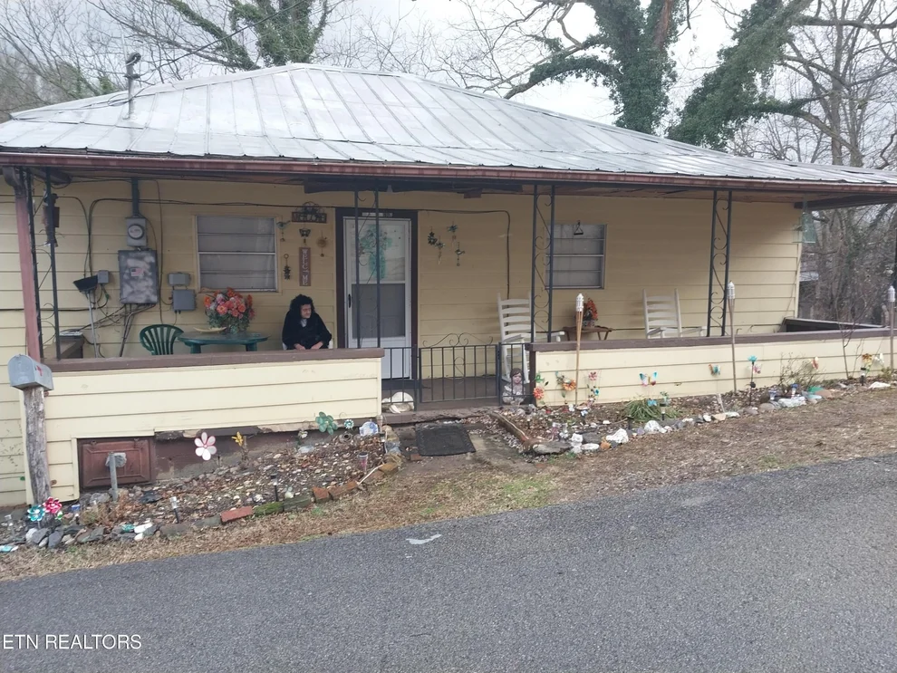 Unit for sale at 690 River Rd, Newport, TN 37821