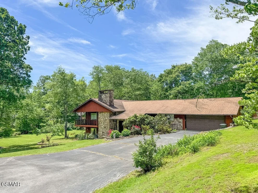 Unit for sale at 225 Hemlock Court, Sevierville, TN 37862