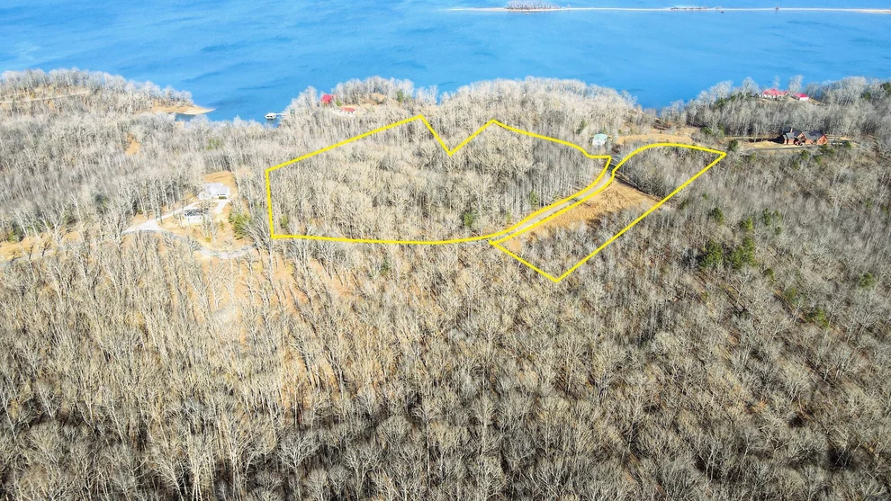 Unit for sale at 0 River Oaks Dr, Big Sandy, TN 38221