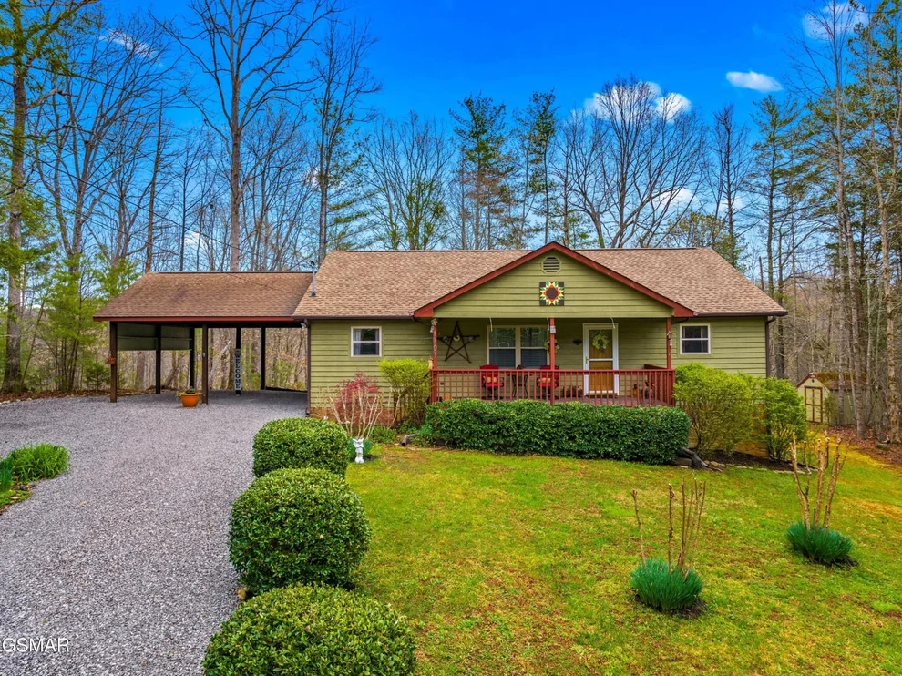 Unit for sale at 170 Pine Hollow Way, Newport, TN 37821