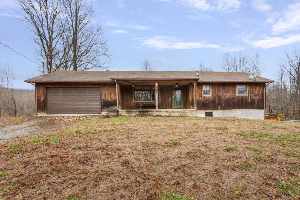 Unit for sale at 3577 Dixie Lee Highway, Spring City, TN 37381