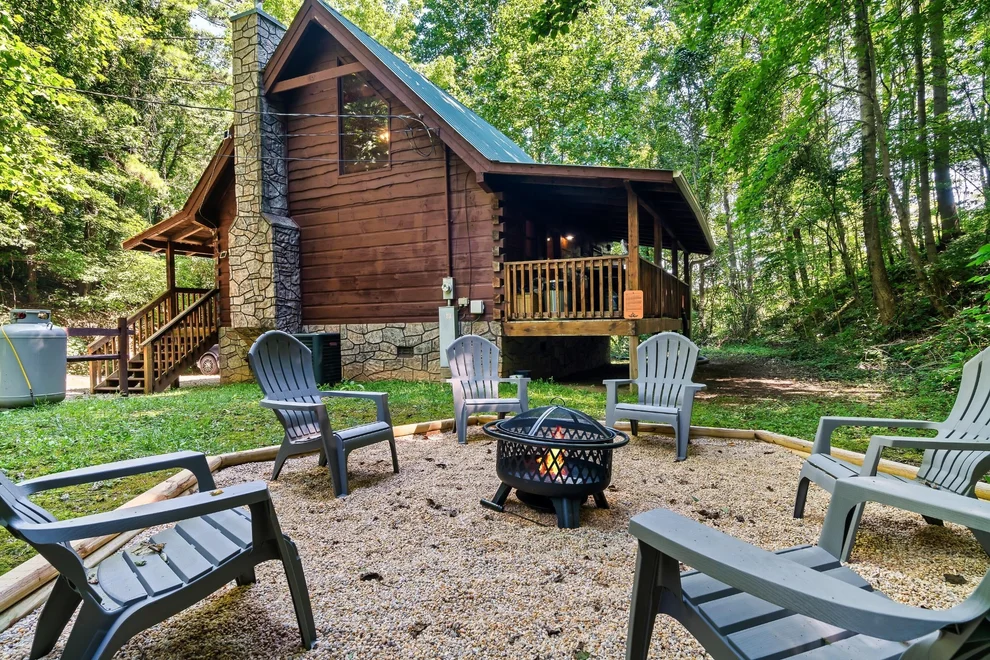 Unit for sale at 1060 Sunrise Blvd, Sevierville, TN 37862