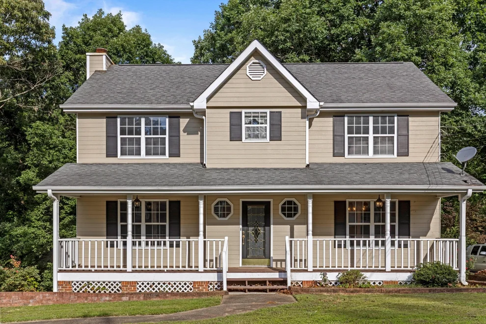 Unit for sale at 2414 W Wind Drive, Soddy Daisy, TN 37379