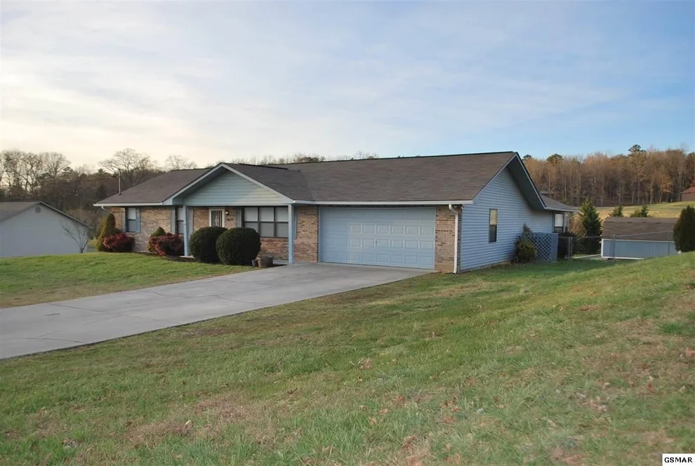 Unit for sale at 2607 Dellwood Drive, Sevierville, TN 37876