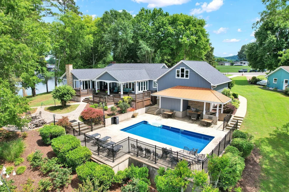 Unit for sale at 651 Rockholt Lane, Georgetown, TN 37336