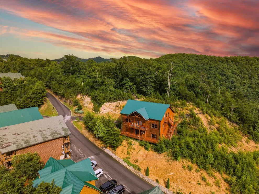 Unit for sale at 953 Black Bear Cub Way, Sevierville, TN 37862