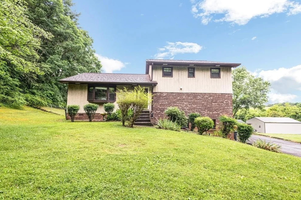 Unit for sale at 1225 Fox Chase Road, Newport, TN 37821