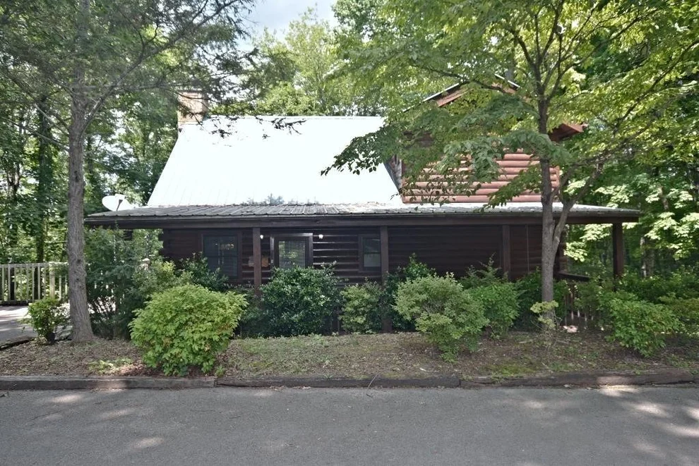 Unit for sale at 1809 Foothills Forest Way, Sevierville, TN 37876