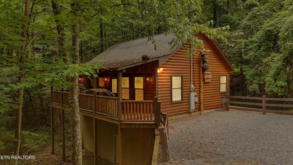 Unit for sale at 927 Stone Tr, Sevierville, TN 37876