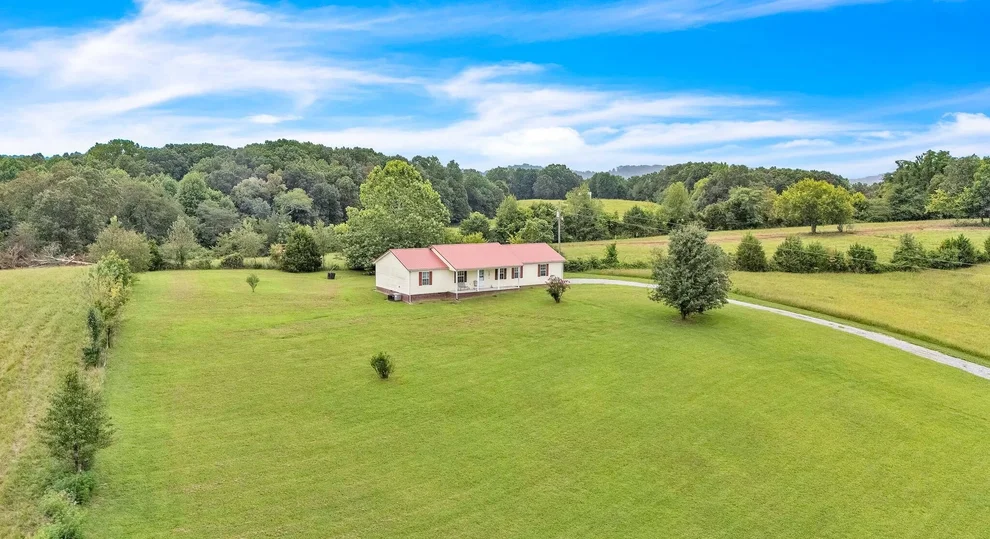 Unit for sale at 169 Lees Chapel Road, Sweetwater, TN 37874