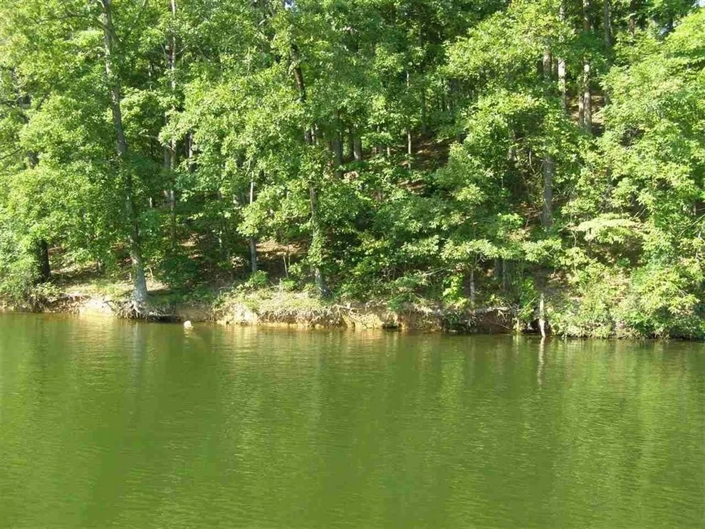 Unit for sale at 174 ARBORWOOD LN, Savannah, TN 38372