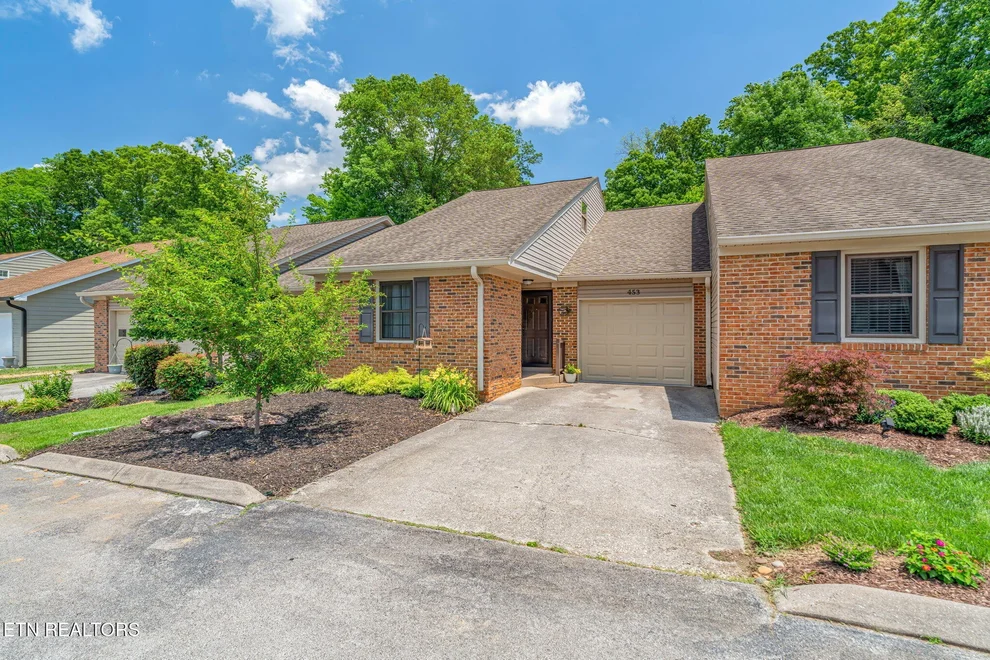 Unit for sale at 453 Amanda Circle, Knoxville, TN 37922