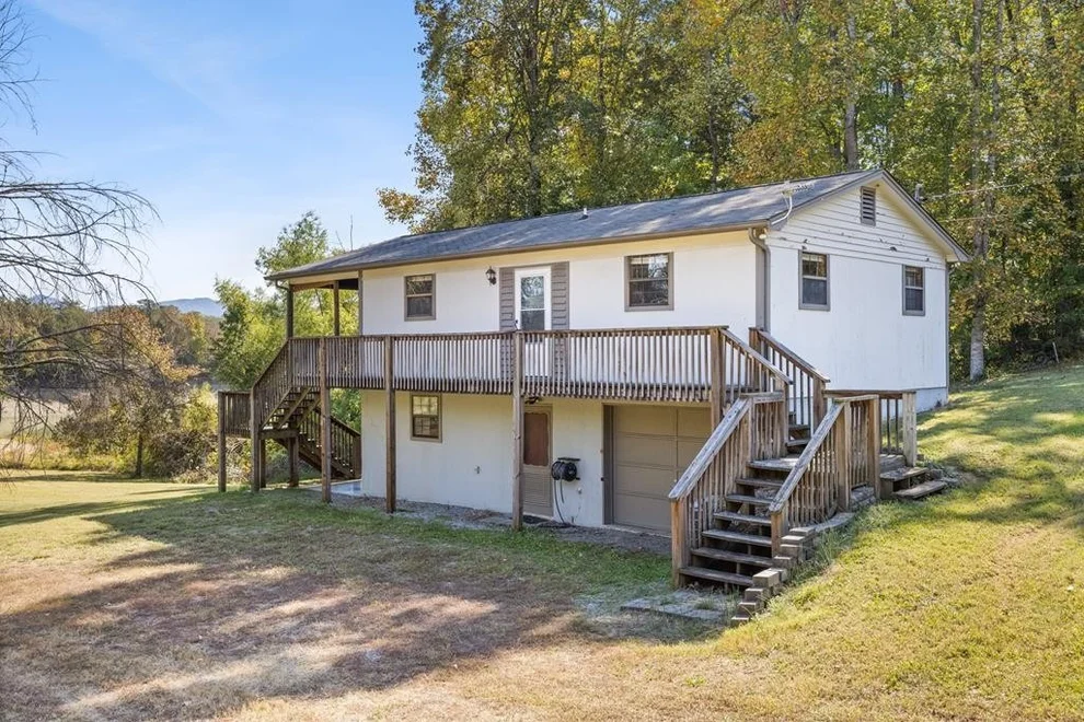 Unit for sale at 2108 Key Way, Sevierville, TN 37876