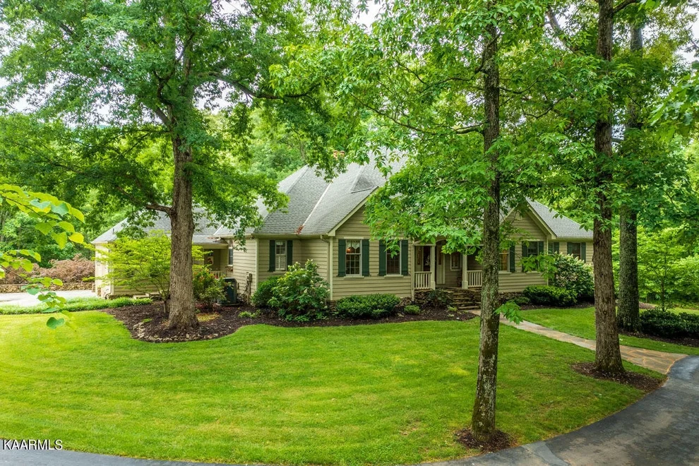 Unit for sale at 3458 Allegheny Loop Rd, Maryville, TN 37803