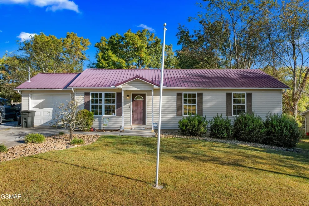 Unit for sale at 344 Economy Circle, Dandridge, TN 37725