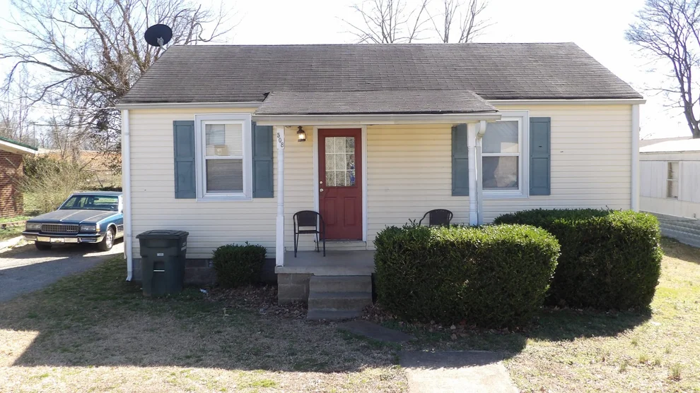 Unit for sale at 508 15th Ave W, Springfield, TN 37172