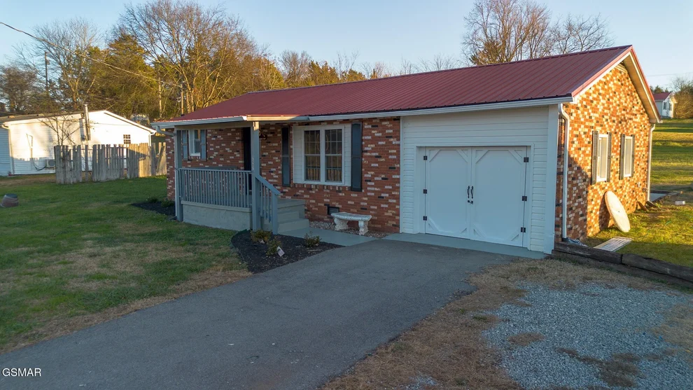 Unit for sale at 2687 W Old A J Highway, Strawberry Plains, TN 37871