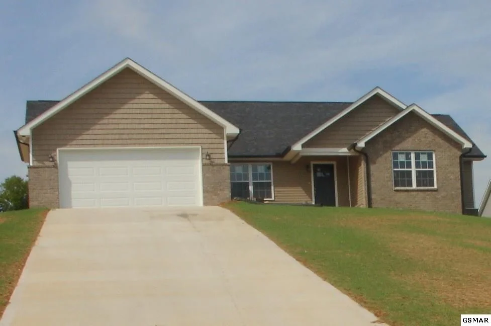Unit for sale at 2109 King View Loop, Seymour, TN 37865
