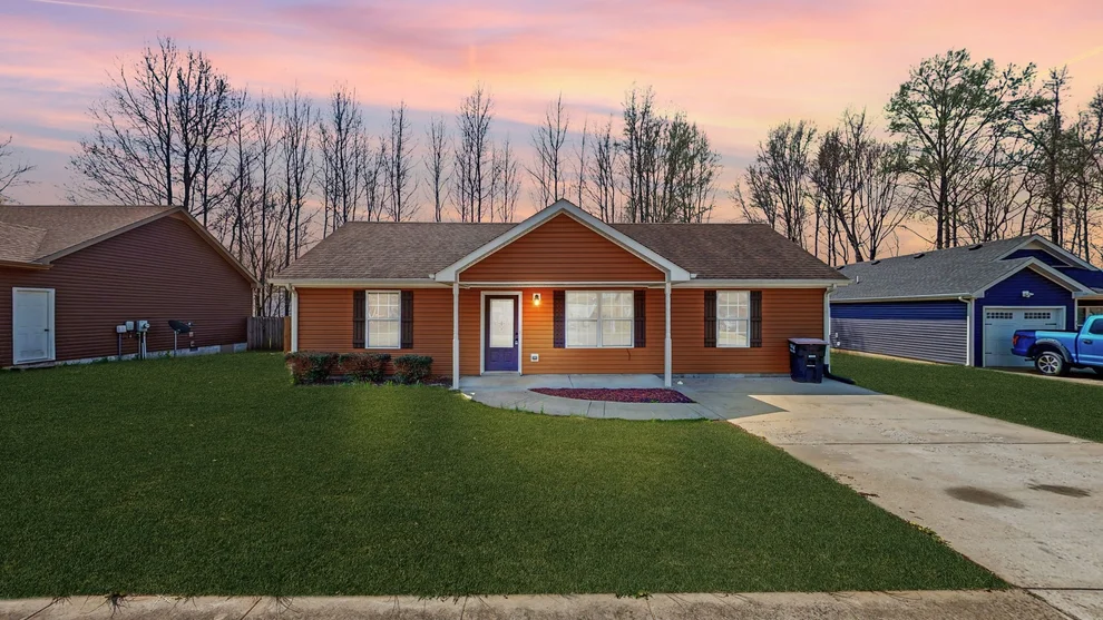 Unit for sale at 734 Inver Ln, Clarksville, TN 37042