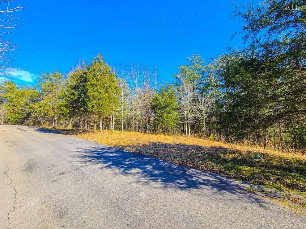 Unit for sale at 13 White Oak Tree Lane, Sevierville, TN 37876