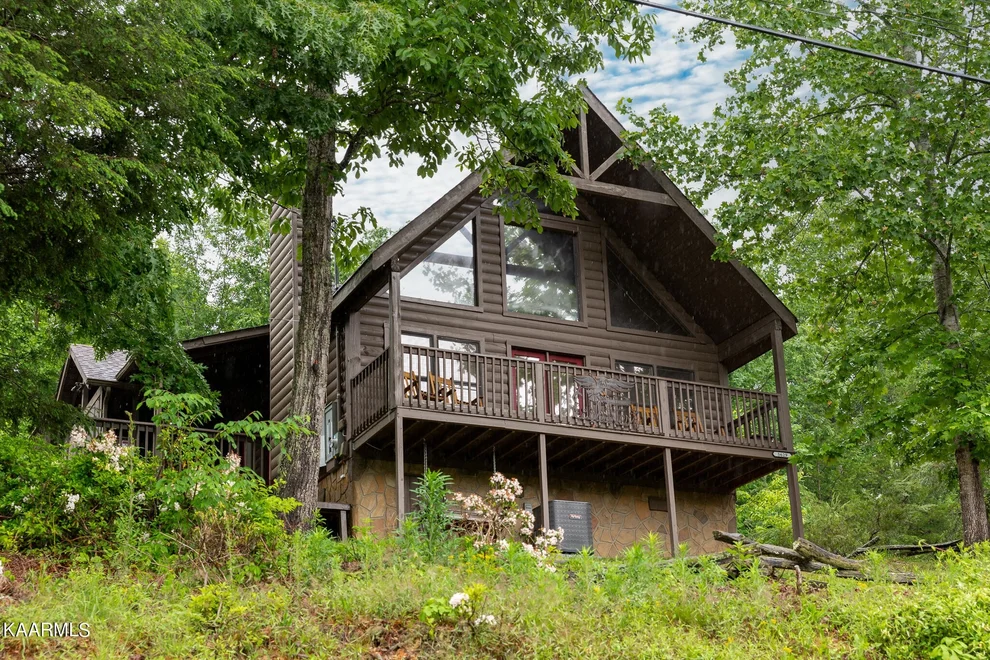 Unit for sale at 3629 Country Pines Way, Sevierville, TN 37876