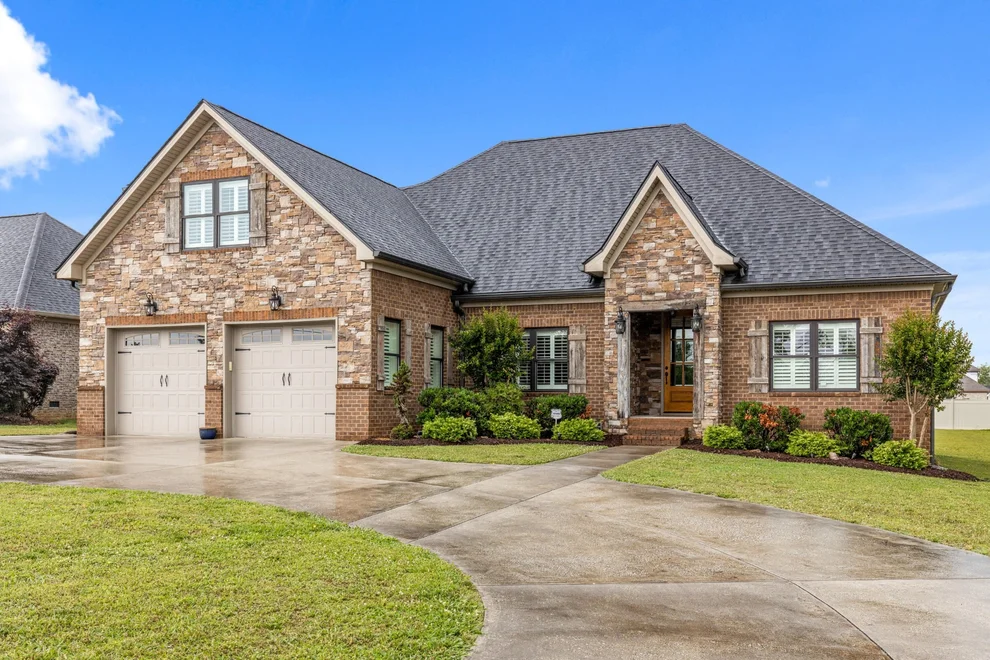 Unit for sale at 1821 Gray Road, Chattanooga, TN 37421