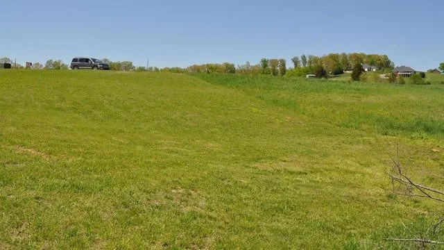 Unit for sale at 107 Majestic Circle, Dandridge, TN 37725