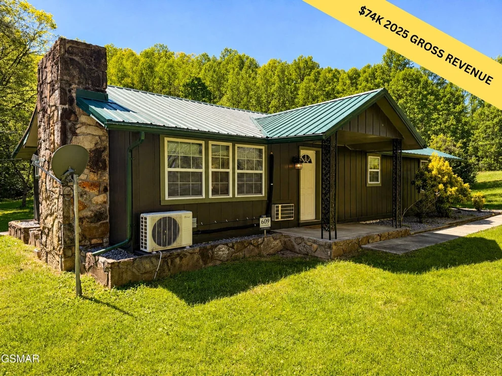 Unit for sale at 609 Cartertown Road, Gatlinburg, TN 37738