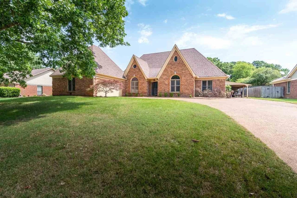 Unit for sale at 210 WALNUT BEND CV, Cordova, TN 38018