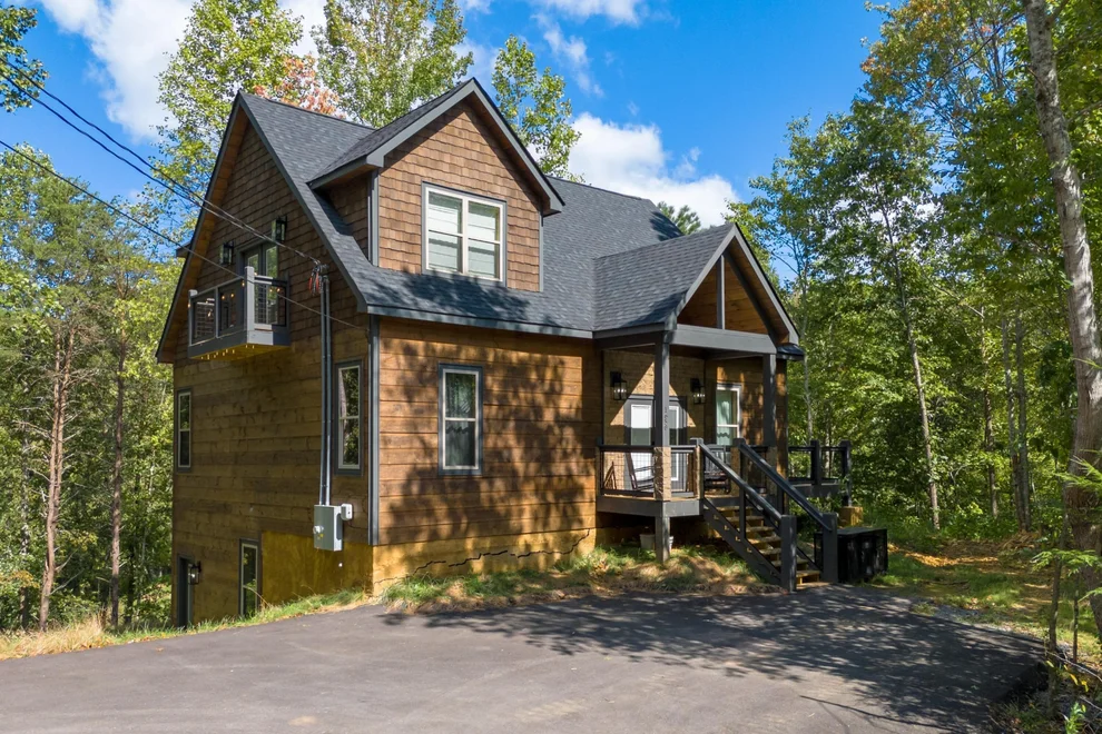 Unit for sale at 1650 Lake Drive, Gatlinburg, TN 37738