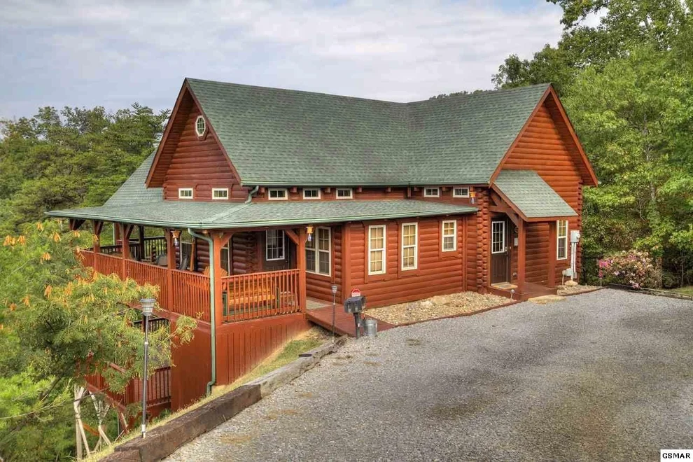 Unit for sale at 4311 Covered Wagon Road, Sevierville, TN 37862