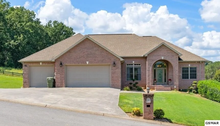 Unit for sale at 109 Sherwood Forrest, Sevierville, TN 37876