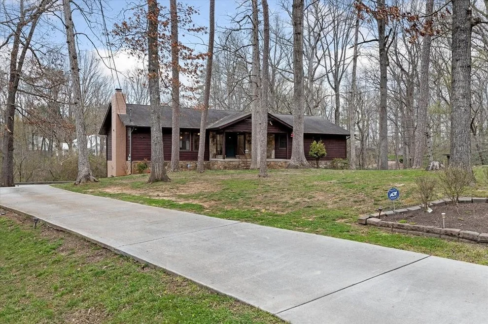 Unit for sale at 1501 Peach Tree Street, Sevierville, TN 37862