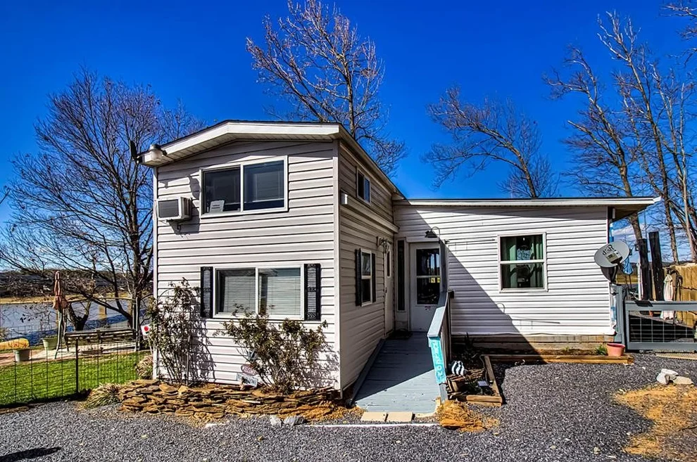 Unit for sale at 1588 Highway 25E, Newport, TN 37821