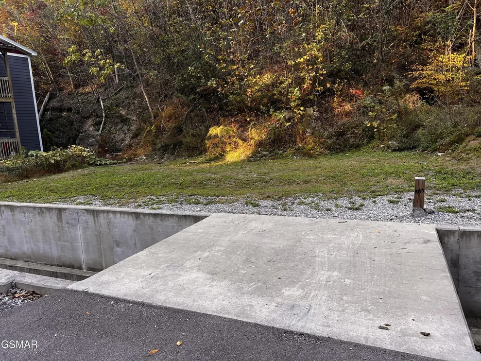 Unit for sale at 483 Baskins Creek Road, Gatlinburg, TN 37738