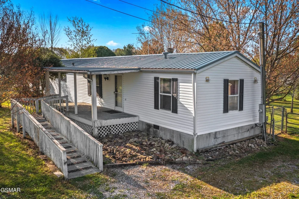 Unit for sale at 71 Wandering Drive, Chuckey, TN 37641
