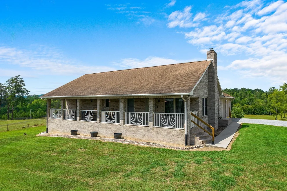 Unit for sale at 269 Sunrise Church Lane, Bulls Gap, TN 37711