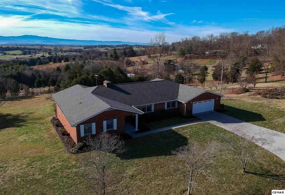 Unit for sale at 1817 LONGVIEW Lane, Dandridge, TN 37725