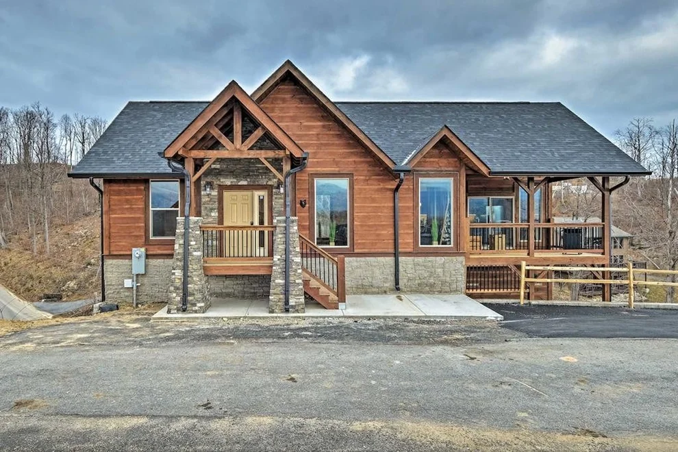 Unit for sale at 772 Village Loop Road, Gatlinburg, TN 37738