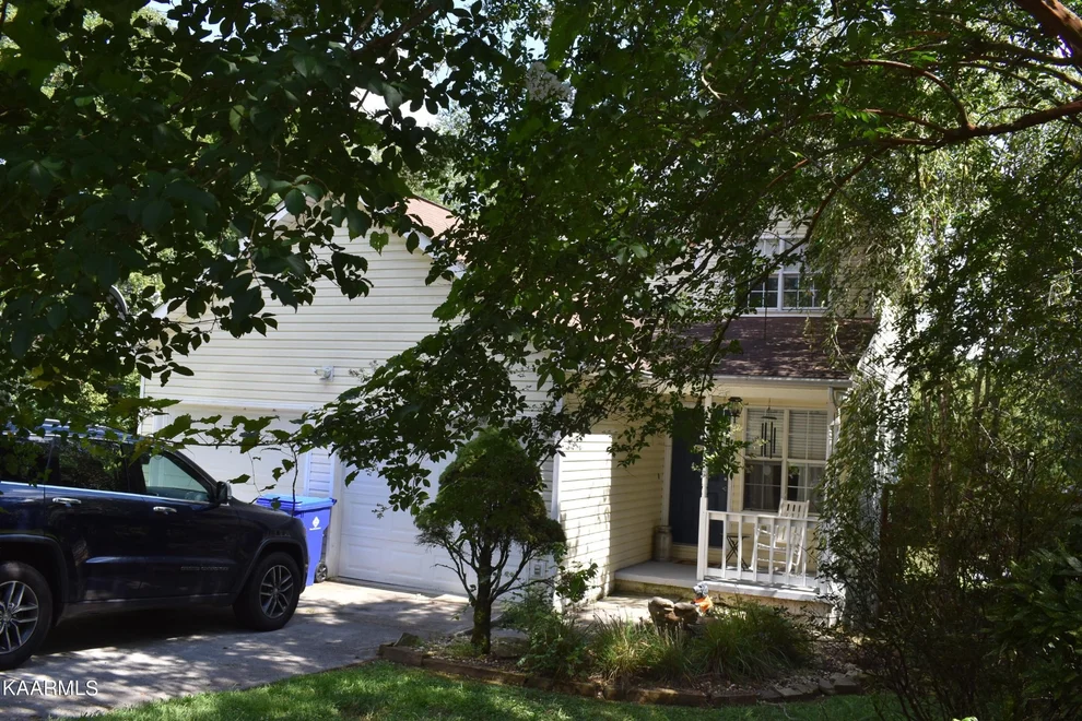 Unit for sale at 67646760 Water Lilly Way, Knoxville, TN 37918