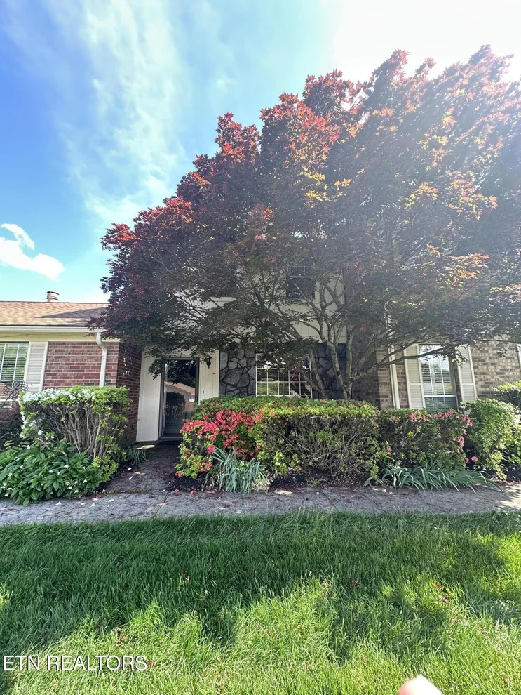 Unit for sale at 7914 Gleason Drive, Knoxville, TN 37919