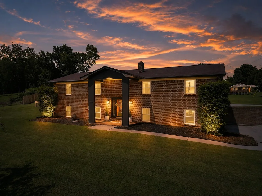 Unit for sale at 109 Scenic Hill Dr, Spring City, TN 37381