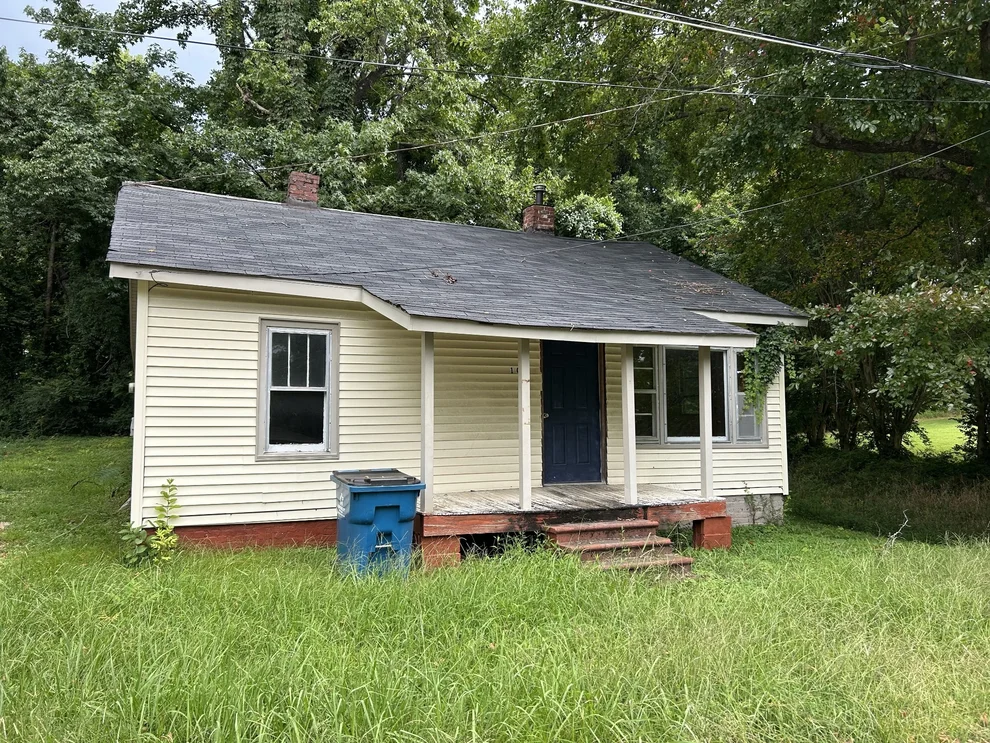Unit for sale at 108 Florence St, Camden, TN 38320