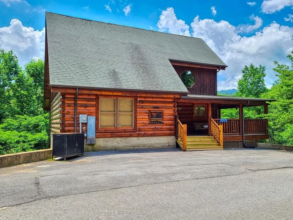 Unit for sale at 2140 Bear Haven Way, Sevierville, TN 37862