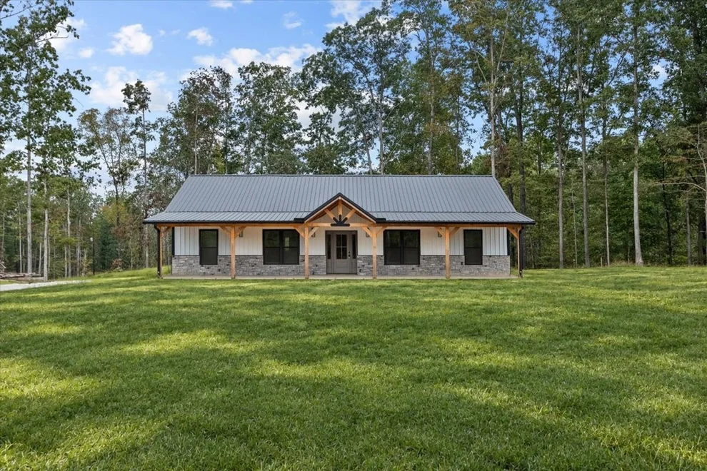 Unit for sale at 1327 Hop Smith Rd, Cumberland Furnace, TN 37051