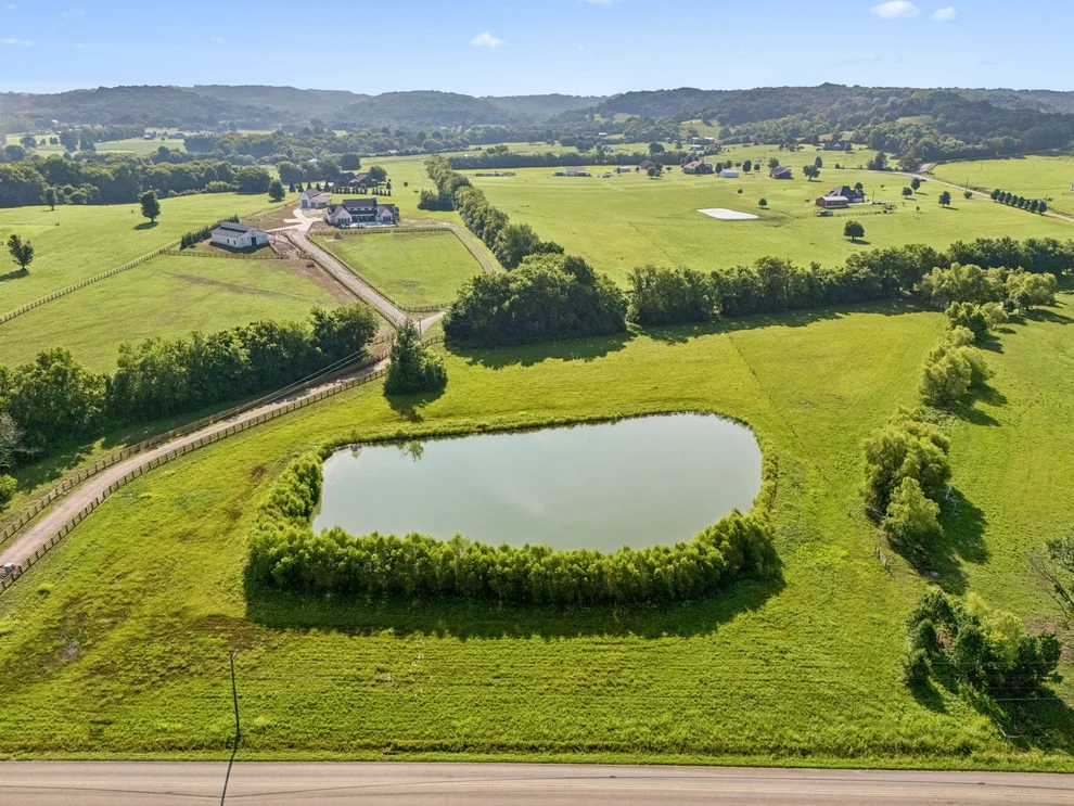 Unit for sale at 0 Polk Ln, Columbia, TN 38401