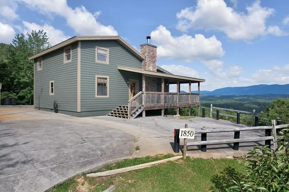 Unit for sale at 1850 Timber Ridge Way, Sevierville, TN 37876