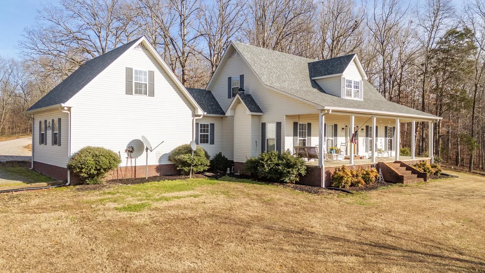 Unit for sale at 1635 CHOATE CREEK RD, Savannah, TN 38372