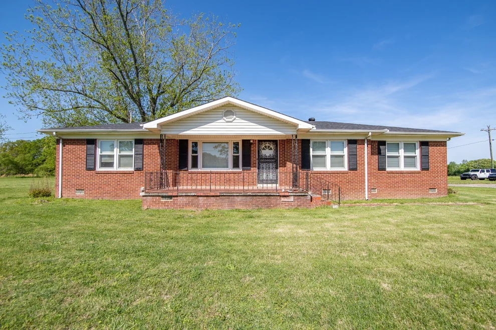 Unit for sale at 9495 Highway 128, Savannah, TN 38372