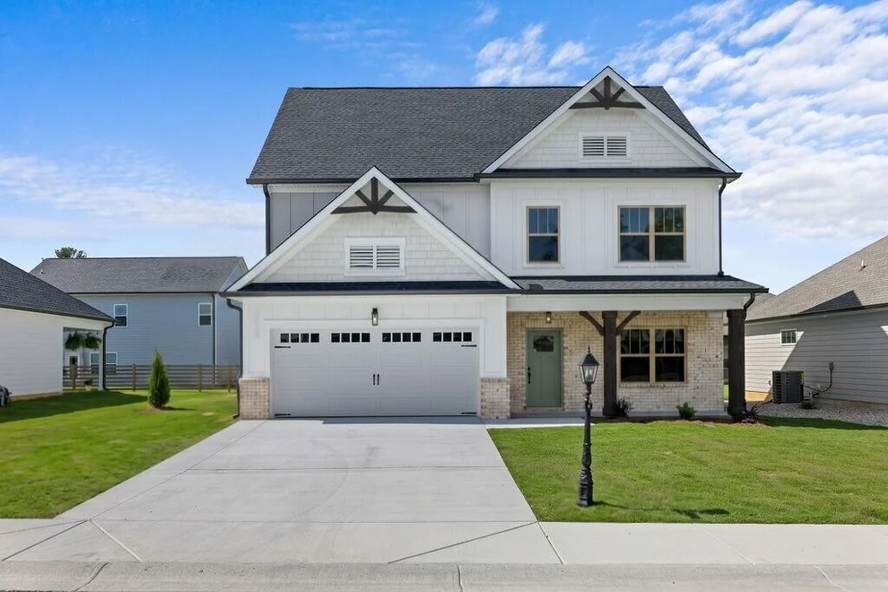 Unit for sale at 435 Winchester Drive, Rossville, GA 30741